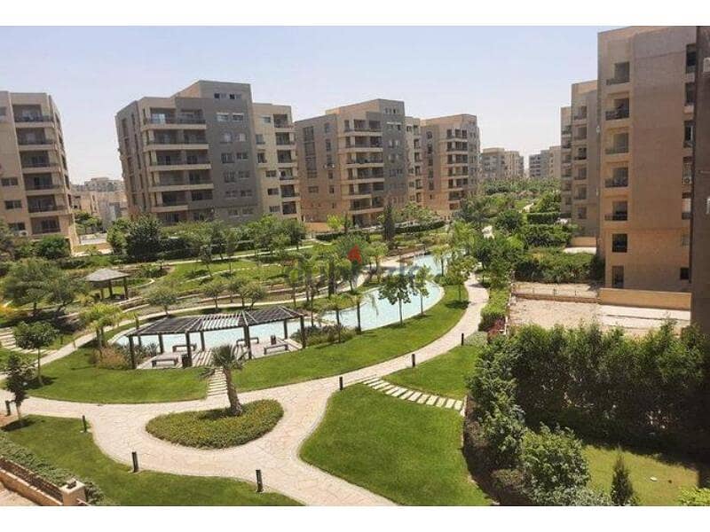 Apartment for rent under market price super lux finishing The Square ذا سكوير 4