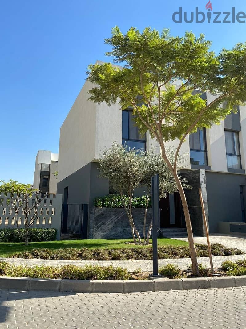 240 meter villa for sale in Al Burouj Compound in Shorouk, next to the International Medical Center / In installments over 8 years fully finished 6