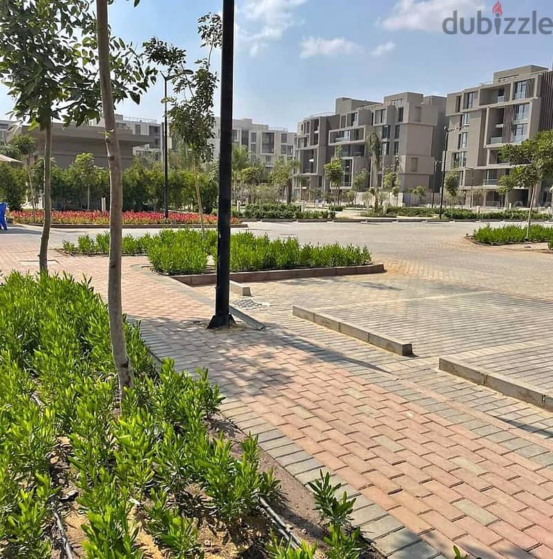 Apartment for sale, ultra-super luxurious, finished, in Sodic East Compound, on Suez Road, near Madinaty and Mostaqbal City 8