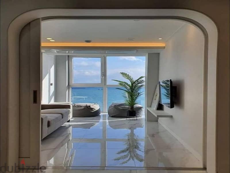 Luxury villa for sale first row in Lavista Bay 10