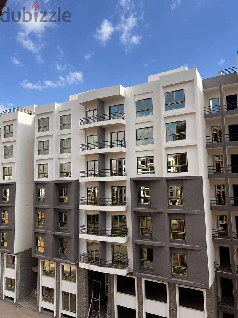 شقة مميزة للبيع في العاصمة استلام خلال سنة بمقدم 10%  وتسهيلات 60 شهر 7