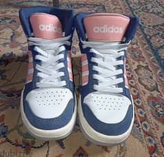 حذاء adidas اوريجينال 0