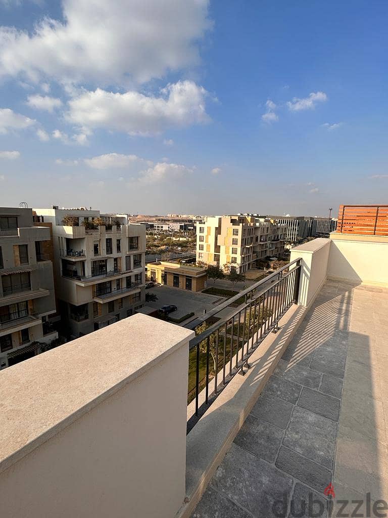Triplex Roof for Rent  Eastown - New Cairo 1