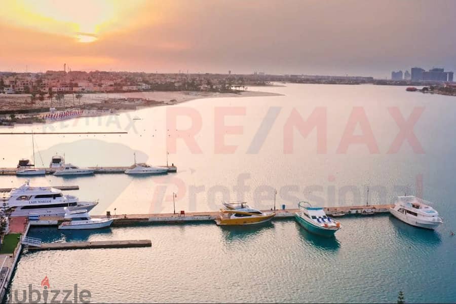 Own a chalet in Marina 8 with a view directly on the sea and installments over 7 year 13