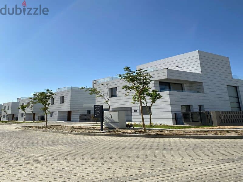 A villa for the price of an apartment inside the largest compound in Shorouk, near the International Medical Center 10