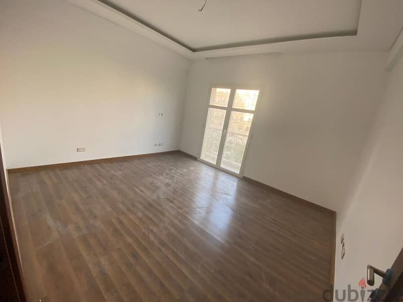 Fully Furnished Apartment 120m In Hyde Park 1