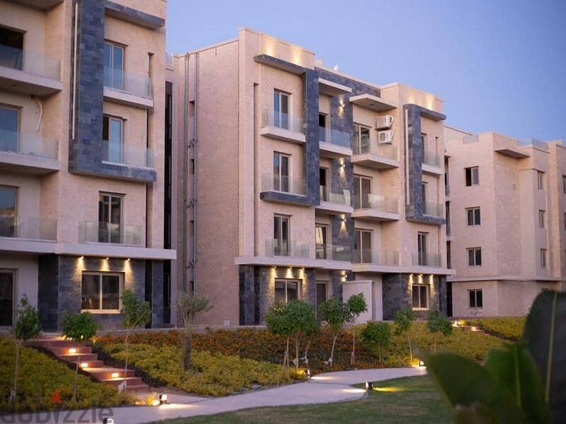 ready to move 3bed garden apartment for sale in galleria moon valley new Cairo 1
