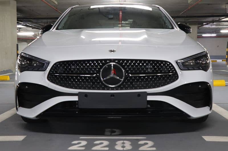 Mercedes-Benz-CLA 200 Coupe-2024 - سي ال ايه زيرو للبيع 2