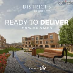شقه  جاهز للتسليم استلام فوري  في District 5 Residences في القاهرة الجديدة مع خطط سداد تصل إلى 8 سنوات.