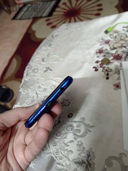 oppo f9 with full condition 5