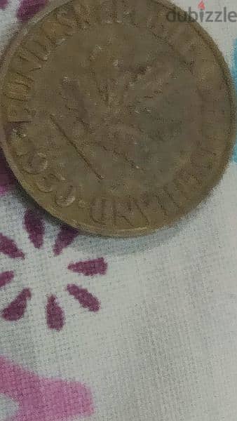 عملات مصريه وعربية و أجنبية قديمة للبيع لهواة العملات القديمة 15