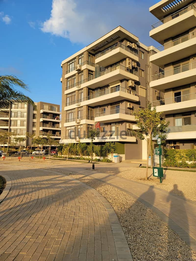 In Taj City Compound, an apartment for sale with a 10% down payment and interest-free installments over 8 years, view directly on the airport. 12