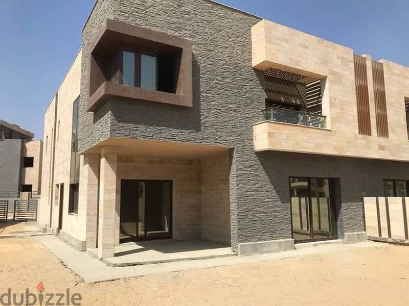 Villa for sale in Taj City Compound, First Settlement  The villa is 165 sqm with a garden of 45 sqm 10