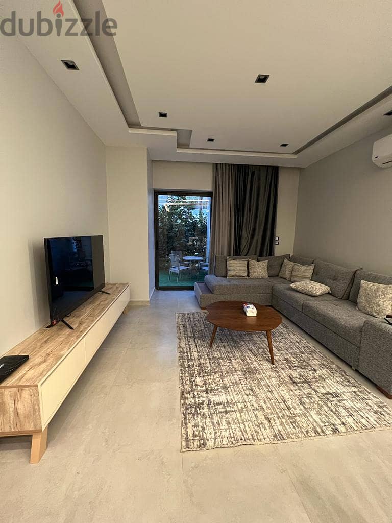 For rent Fully furnished apartment with garden in Lake View Residence 3