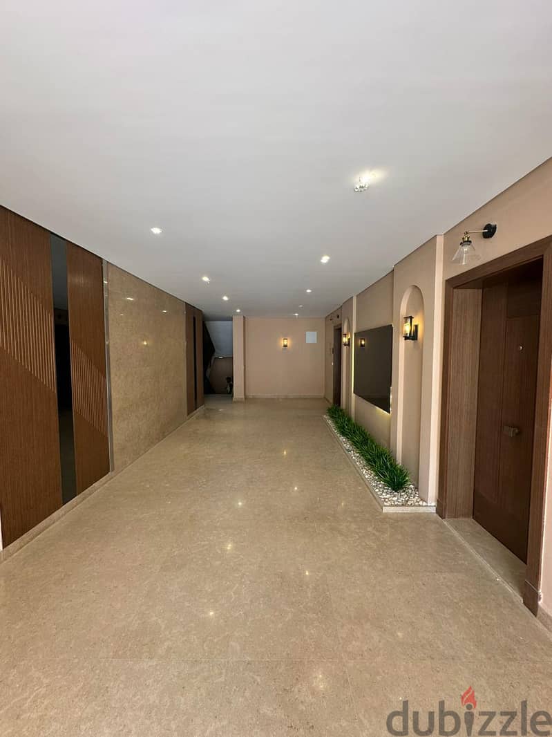 شقة  للبيع متشطبة  بالتقسيط بفيلدج ويست بالشبخ زايد -Village west Sheikh Zayed - 2