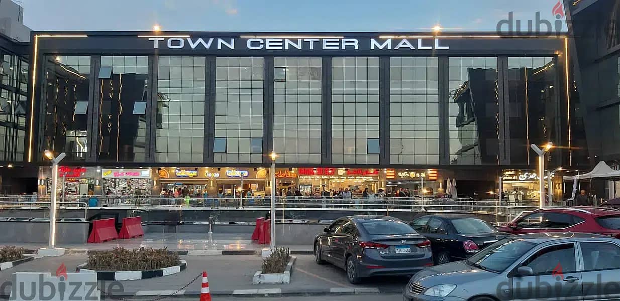 The last store, second floor in the strongest mall in Shorouk Town Center, owner of the highest traffic in Shorouk, installments over one year 14
