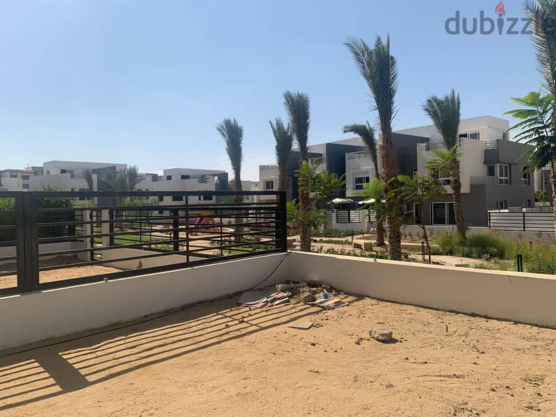 Twin House 237m with 300m land for sale with the lowest over in the market The second row on the park view landscape with installments in Hyde Park 3