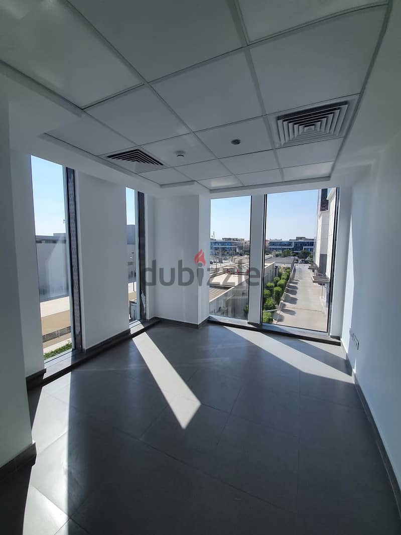 Clinic for rent fully finished + AC, at Park Street Sheikh Zayed 2