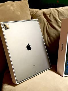 iPad Pro 12.9 inch 5th Generation 0