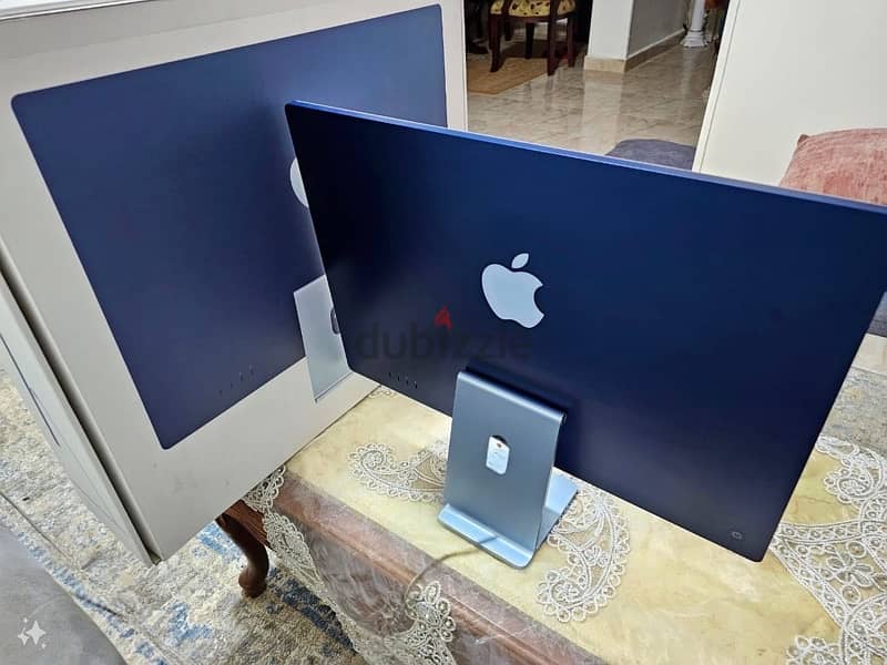 Apple iMac 24” 2021 M1 USED Like NEW 1