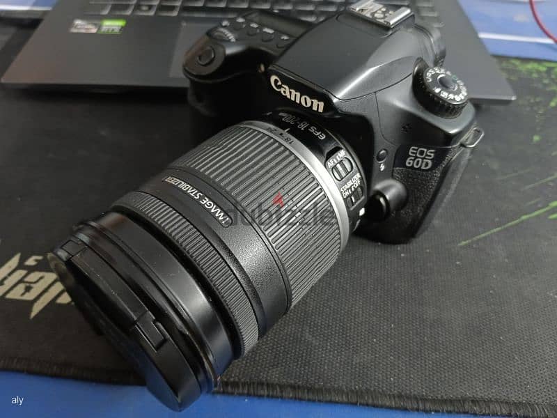 Canon 60d with lens 18-200 6