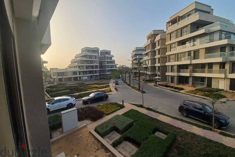 Apartment 131 sqm, super luxurious finishing, with air conditioners and kitchen 5