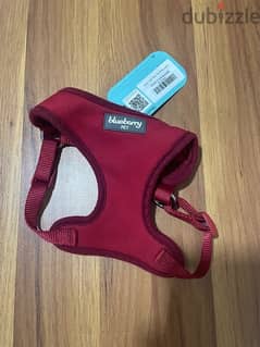 Brand new dog harness from canada  size (S) never been used 0