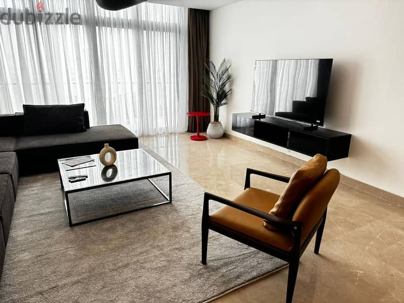 Fully furnished Apartment for rent CFC Aura      . 4