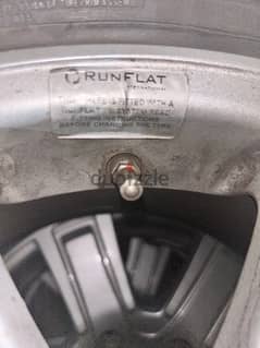 R18 265/65 AT3 with rim RUNFLAT off-road made in USA  date 19-36