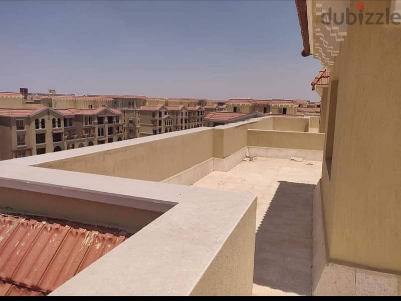 Penthouse for sale in Maadi Compound, immediate delivery, prime location, distinctive view 15