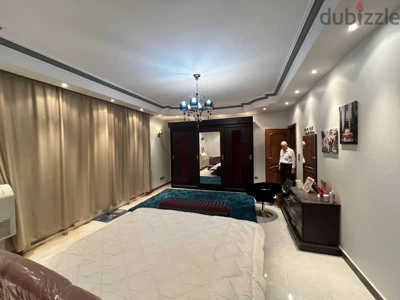Villa for sale in Dahyet Al Nakheel Compound, super luxurious finishing, prime location 1