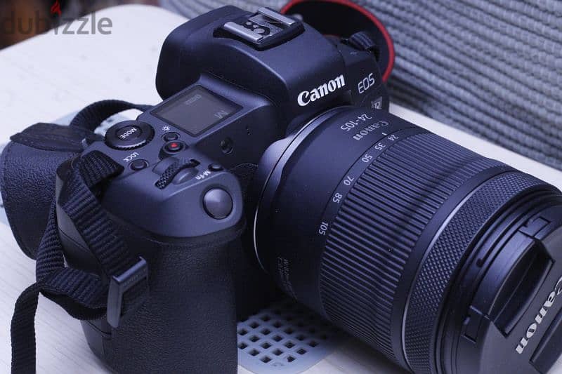 Canon EOS R 2k shutter with lens rf24-105mm 1