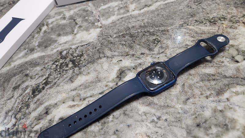 Apple watch series 7 45 mm as new   ابل وتش ٧ مفيهاش خربوش + اكسسوارات 7