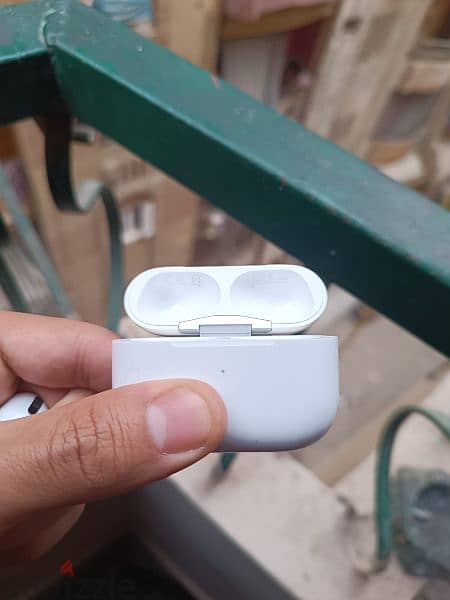 Apple airpods generation 1 1