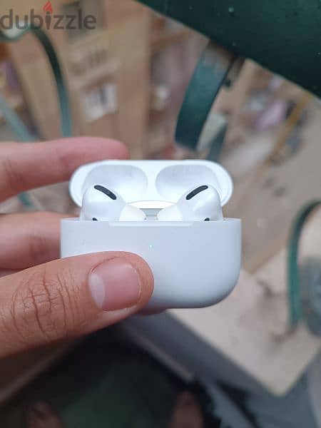 Apple airpods generation 1 6