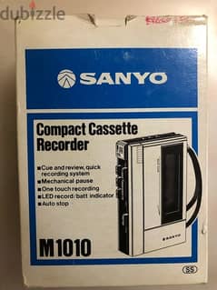 (Sanyo )compact cassette recorderكاسيت ومسجل ماركة سانيو