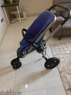 Quinny Buzz with its Crib and adaptor and other accessories 0