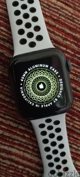Apple Watch Series 6 4