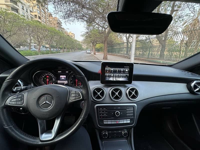 2019 Mercedes GLA200, 103,000 Kms, Excellent condition 4