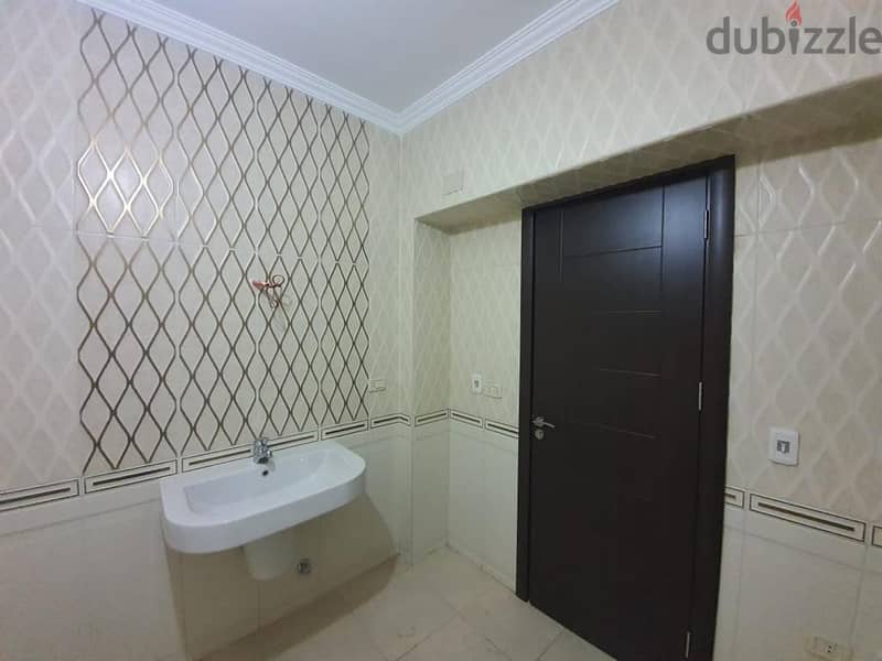 Penthouse for sale in Al Ashrafieh Compound, near Waterway, Mohamed Naguib Axis, and the 90th  Super deluxe finishing 10