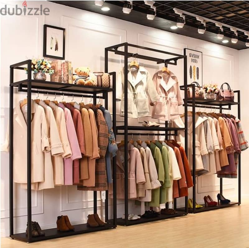 A 107 sqm shop, built on the corner of Al Amal Square and the direct destination axis, with facilities up to 10 years. 7