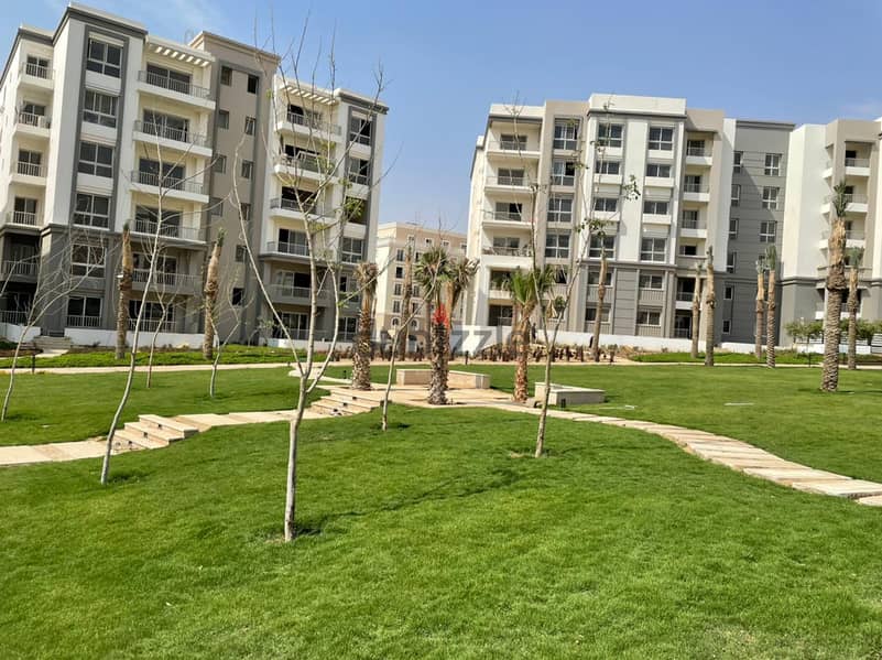 Apartment for Sale in Greens Hyde Park with Least Down Payment and Installments Fully Finished Very Prime Location 5