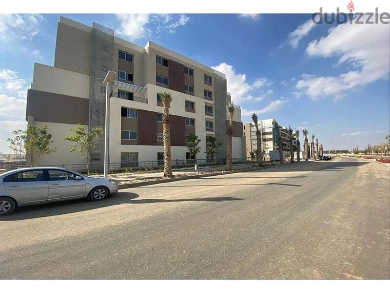 شقة متشطبة للبيع 172 متر مباشرة على الدائري الاوسطي كمبوند بالم هيلز التجمع الخامس Palm Hills New Cairo 1