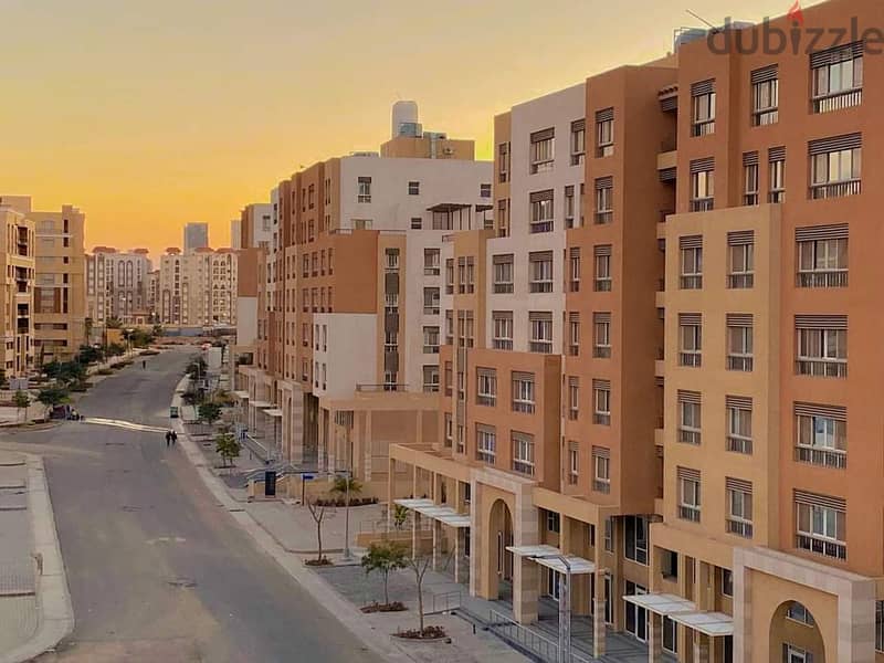 Apartment 149 sqm ready to move finished with kitchen and air conditioners in Al-Maqsad the new capital next to Madinaty and close to the new cairo 9