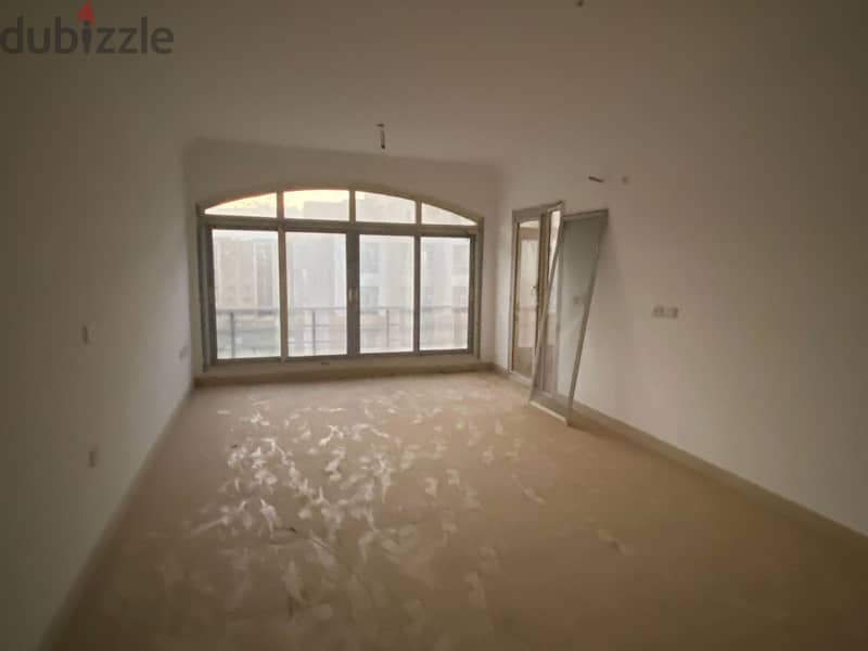 Apartment 144 sqm ready to move finished with kitchen and air conditioners in Al-Maqsad the new capital next to Madinaty and close to the new cairo 8