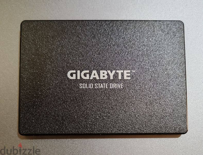 GIGABYTE SSD 1TB 0