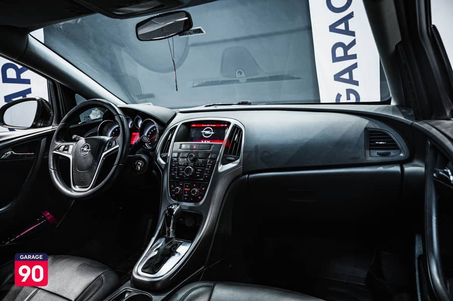 Opel Astra 2019 8