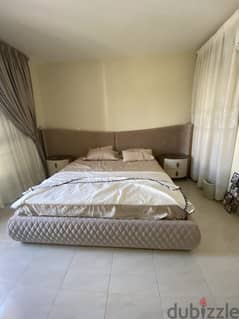 Bed room excellent condition 0