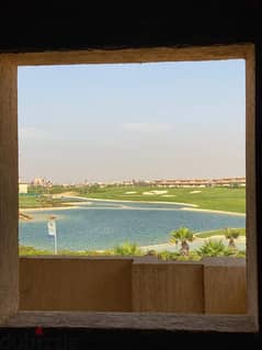 I own a palace in my city overlooking the largest lakes and golf courses in the city, directly in front of the Four Seasons Hotel.