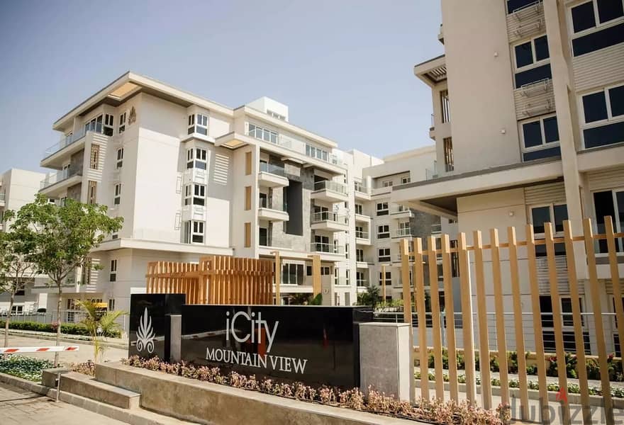 Apartment for sale in resale, prime location, iCity 6th of October compound 4